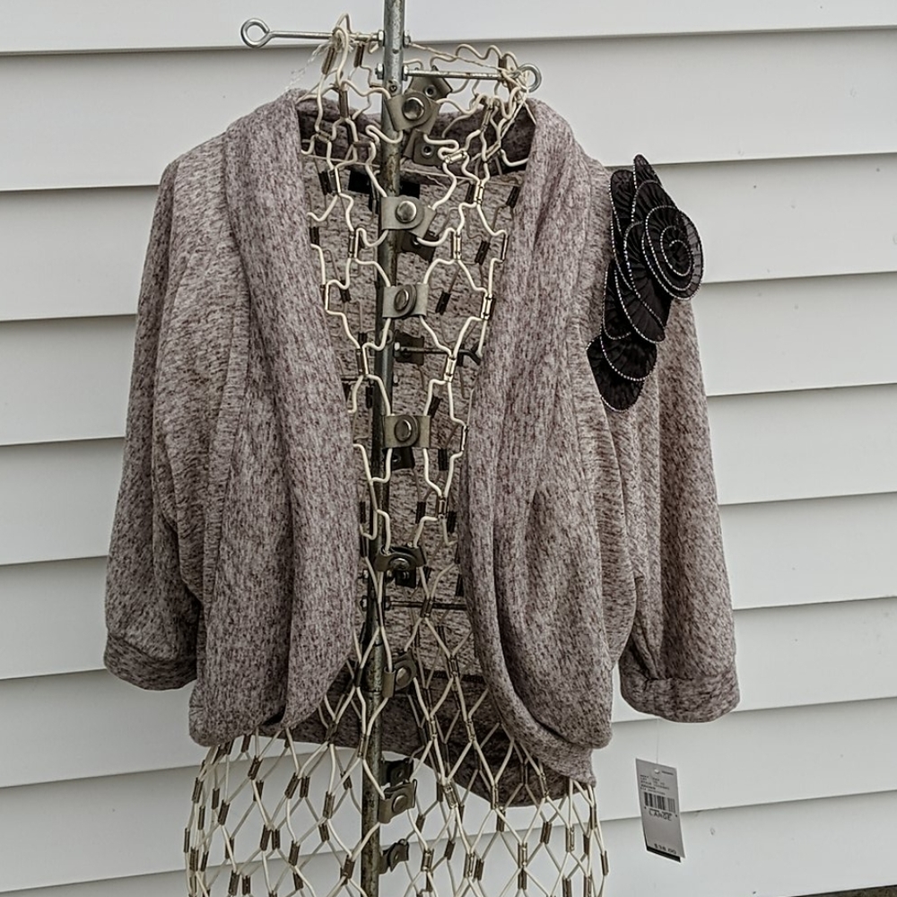 Iz Byer beautiful super soft brown shrug cardigan